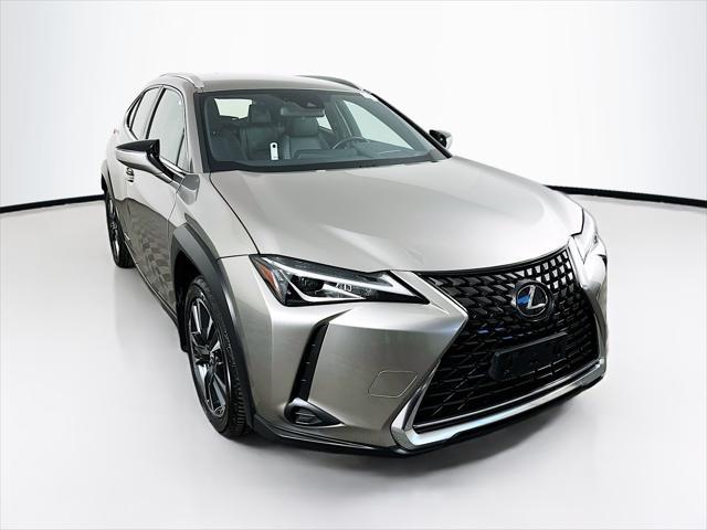 used 2020 Lexus UX 250h car, priced at $28,121