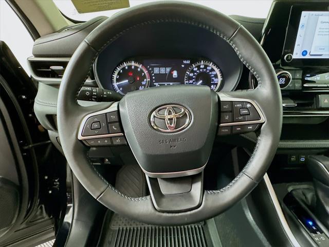 used 2024 Toyota Highlander car, priced at $40,731