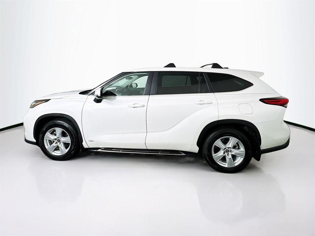used 2023 Toyota Highlander Hybrid car, priced at $31,235