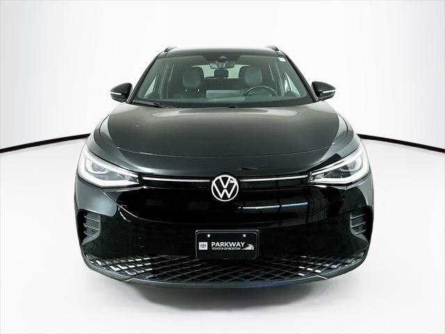 used 2022 Volkswagen ID.4 car, priced at $21,923