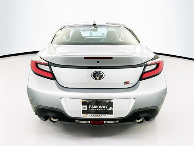 new 2025 Toyota GR86 car, priced at $31,769
