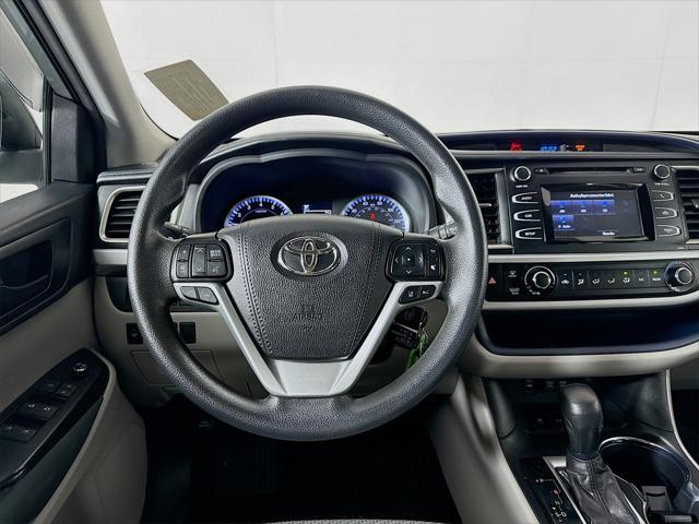 used 2019 Toyota Highlander car, priced at $27,199