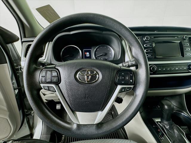 used 2019 Toyota Highlander car, priced at $27,199