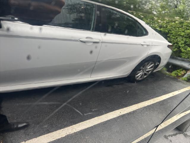 used 2020 Toyota Highlander car, priced at $30,882