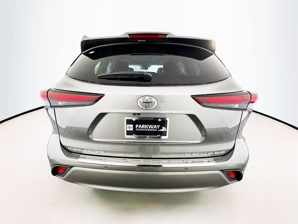 new 2026 Toyota Highlander car, priced at $55,723