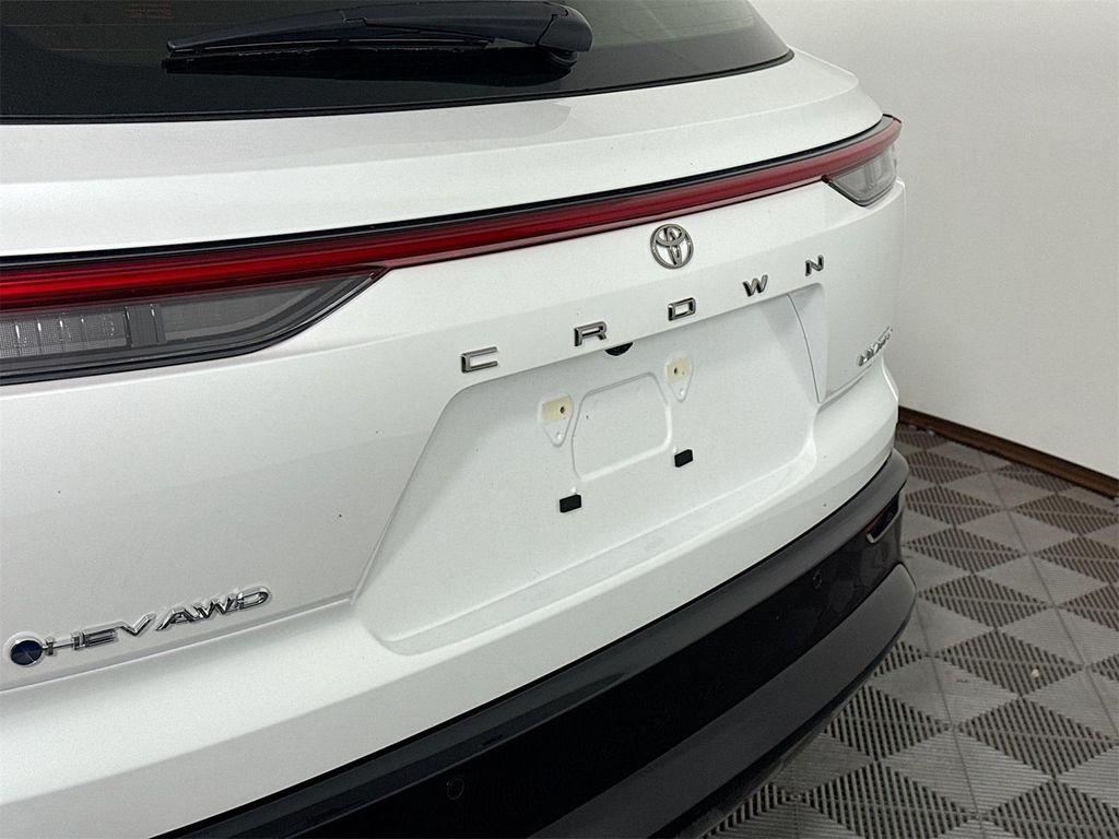 new 2025 Toyota Crown Signia car, priced at $51,685