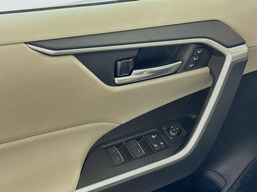 new 2025 Toyota RAV4 car, priced at $40,533