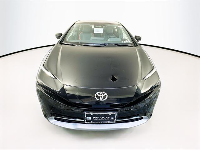 new 2025 Toyota Prius Plug-In Hybrid car, priced at $40,408