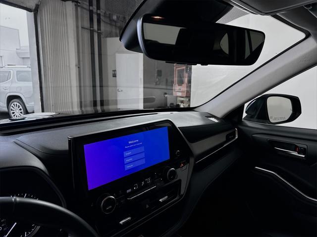 used 2023 Toyota Highlander car, priced at $39,510