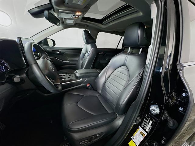 used 2023 Toyota Highlander car, priced at $39,510