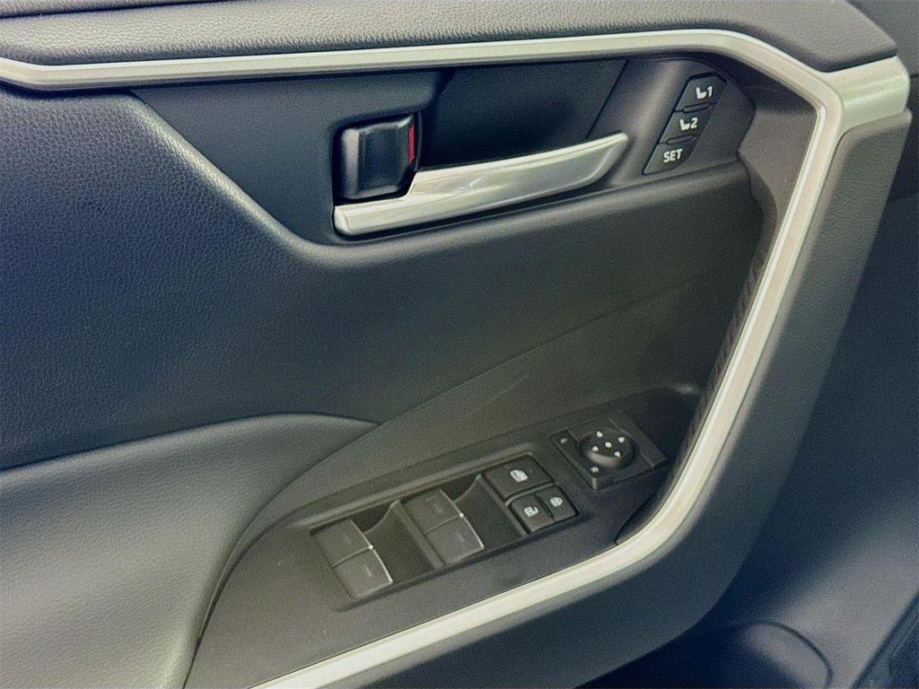 new 2025 Toyota RAV4 car, priced at $40,058
