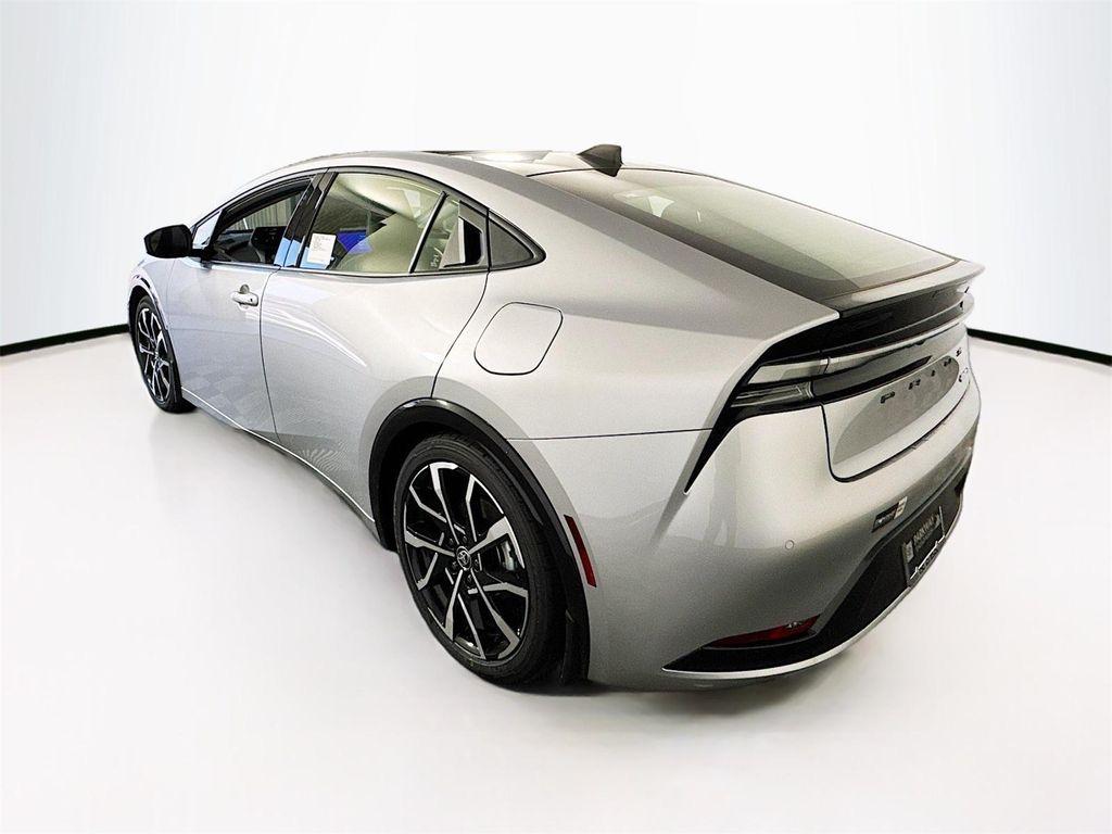 new 2025 Toyota Prius Plug-In Hybrid car, priced at $40,109