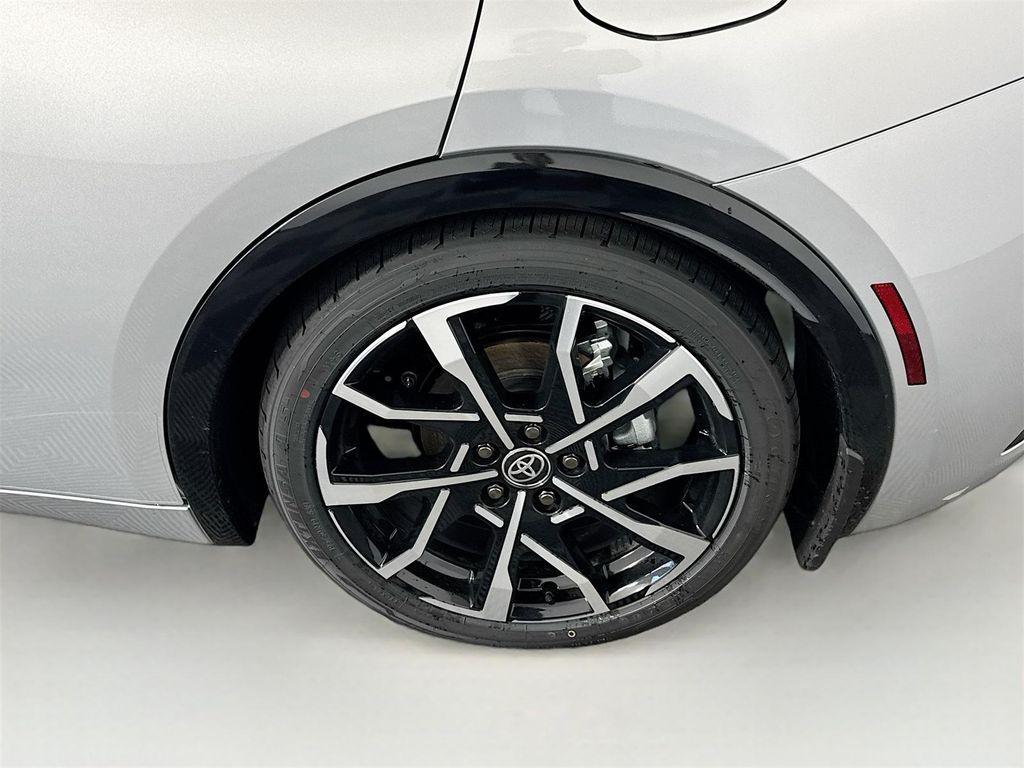 new 2025 Toyota Prius Plug-In Hybrid car, priced at $40,109