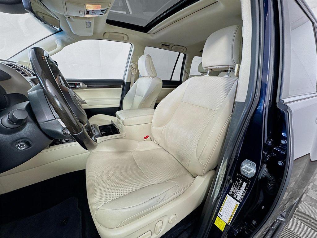 used 2021 Lexus GX 460 car, priced at $39,888