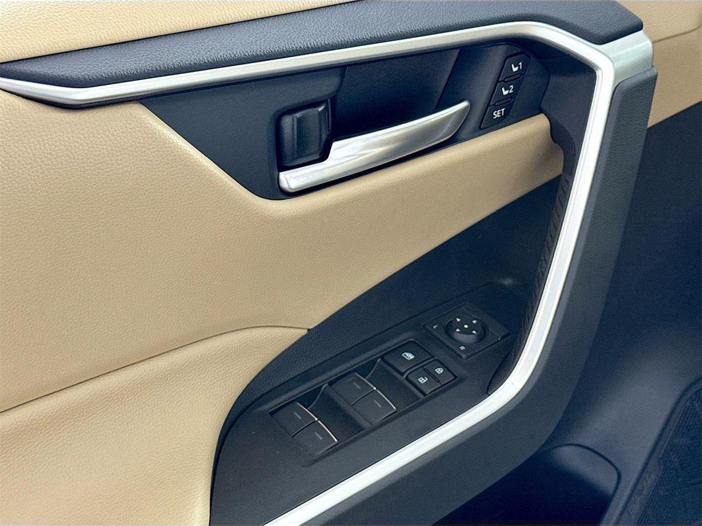 new 2025 Toyota RAV4 car, priced at $40,933