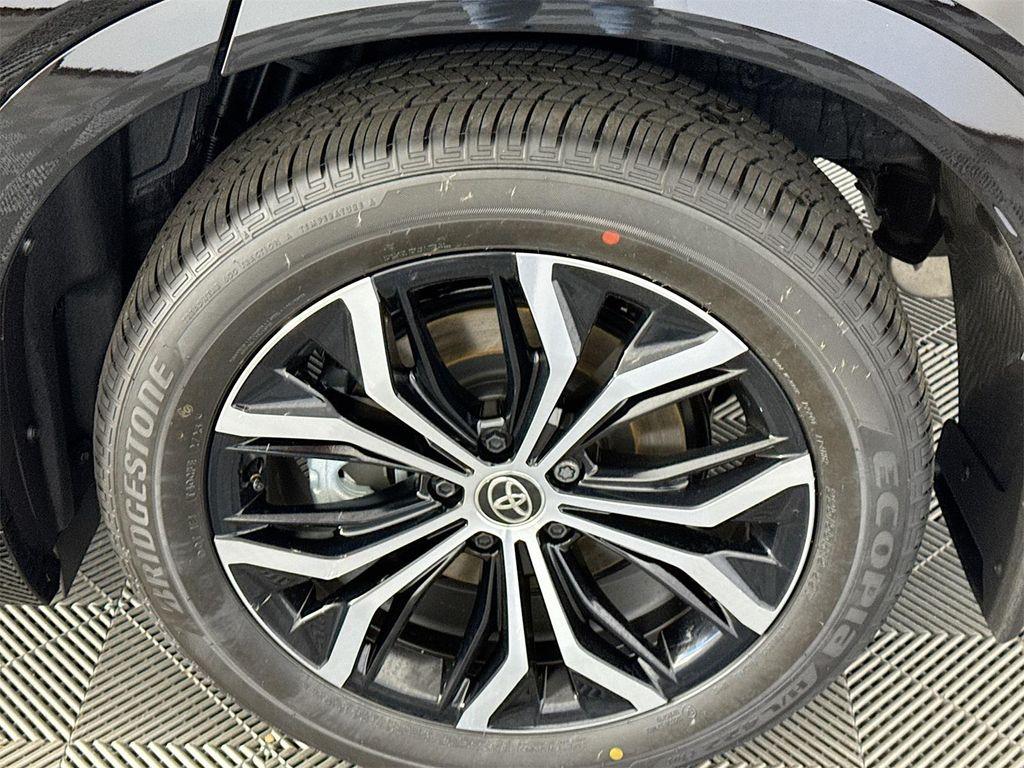 new 2025 Toyota Crown Signia car, priced at $46,000