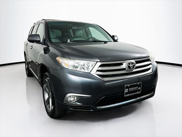 used 2011 Toyota Highlander car, priced at $11,845