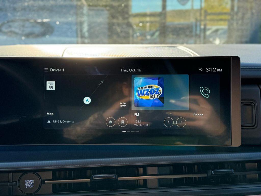 used 2025 Hyundai Santa Fe car, priced at $49,995