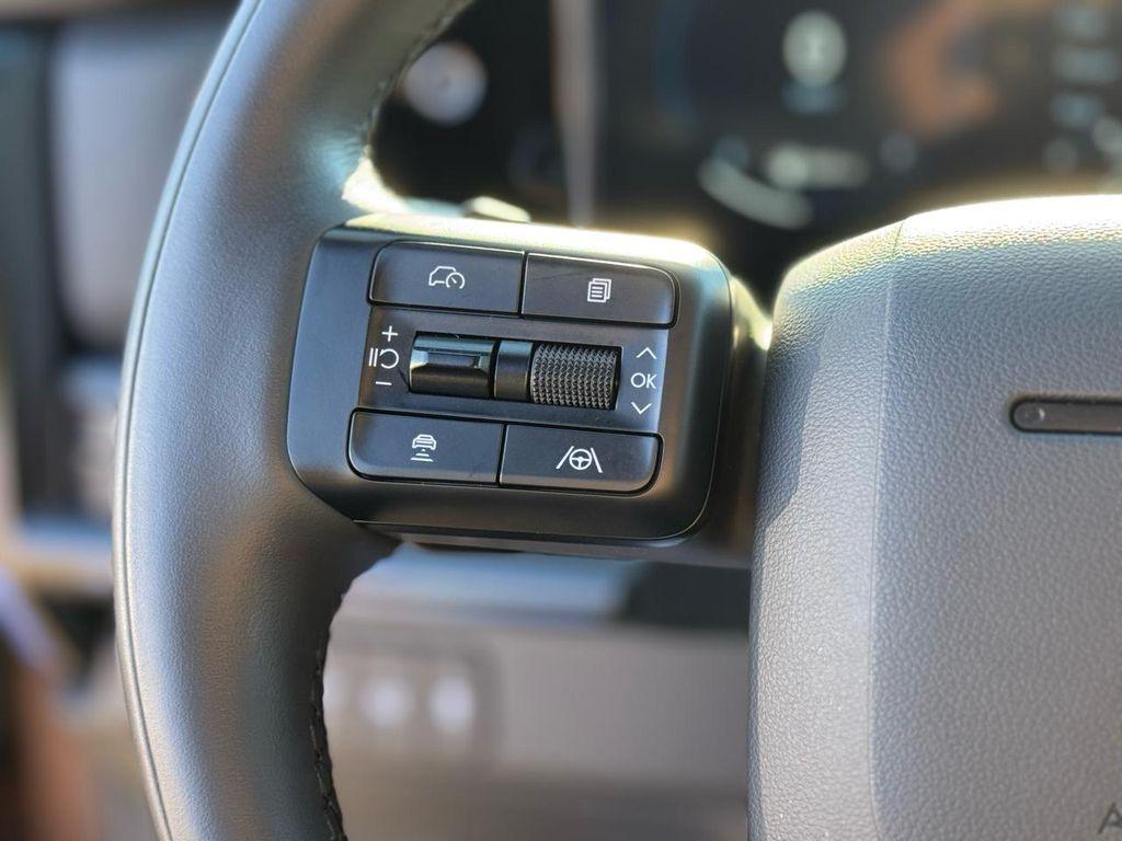 used 2025 Hyundai Santa Fe car, priced at $49,995