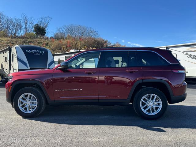 used 2023 Jeep Grand Cherokee car, priced at $35,995