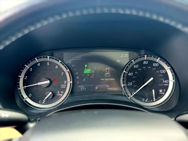 used 2020 Toyota Highlander car, priced at $32,995