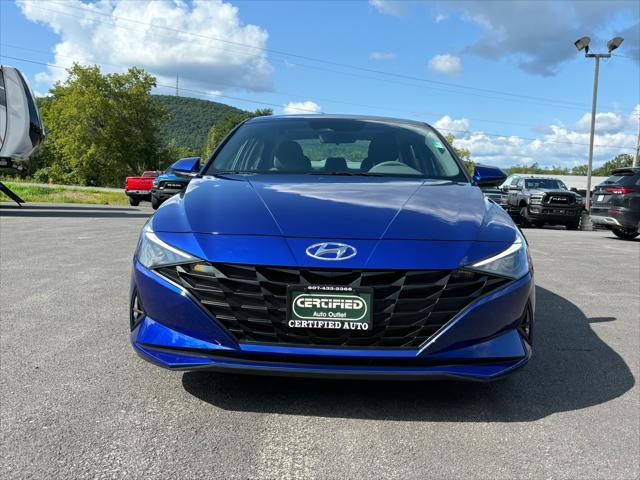 used 2022 Hyundai Elantra car, priced at $24,995