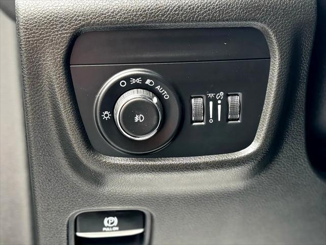 used 2021 Jeep Grand Cherokee L car, priced at $33,995