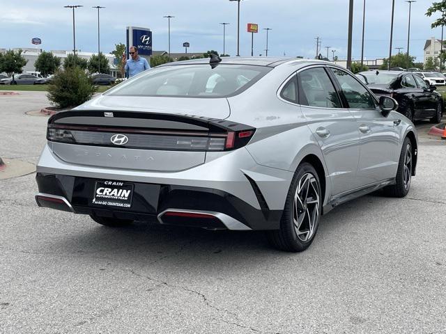 new 2025 Hyundai Sonata car, priced at $30,230