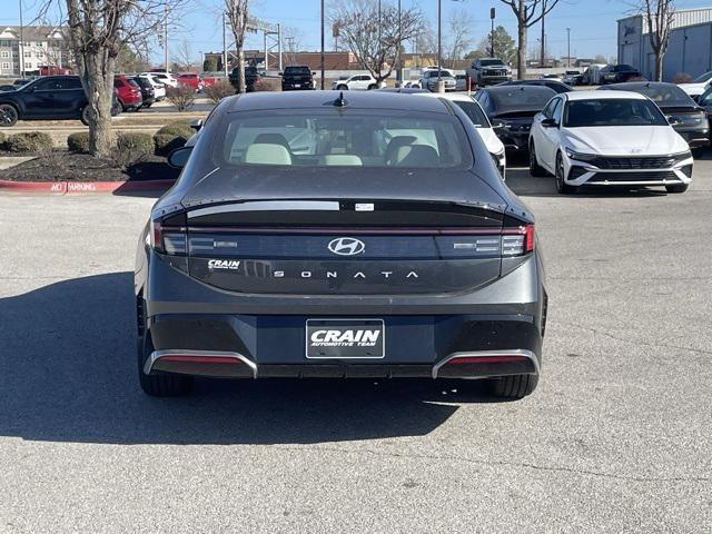 new 2024 Hyundai Sonata car, priced at $25,180