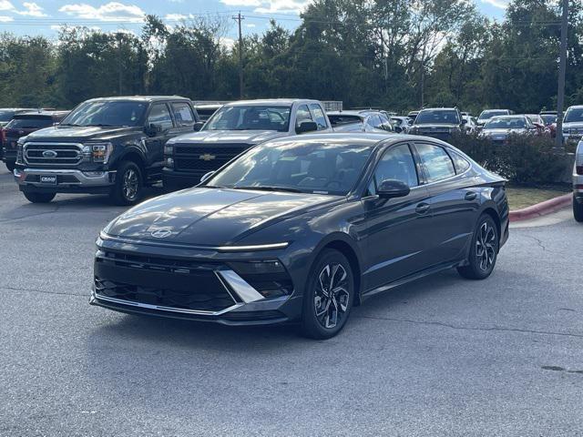 new 2024 Hyundai Sonata car, priced at $26,268