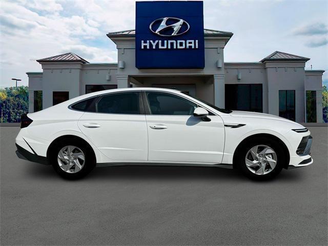 new 2025 Hyundai Sonata car, priced at $26,939