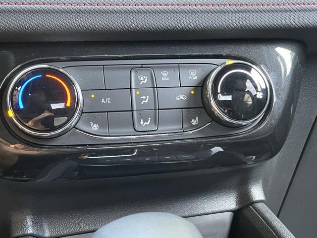 used 2024 Chevrolet TrailBlazer car, priced at $26,789