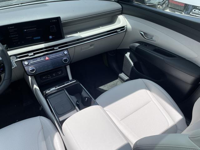 new 2025 Hyundai TUCSON Hybrid car, priced at $36,459
