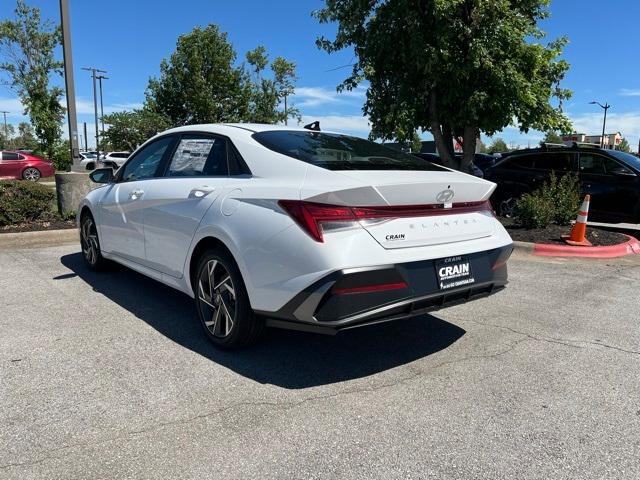 new 2024 Hyundai Elantra car, priced at $26,595