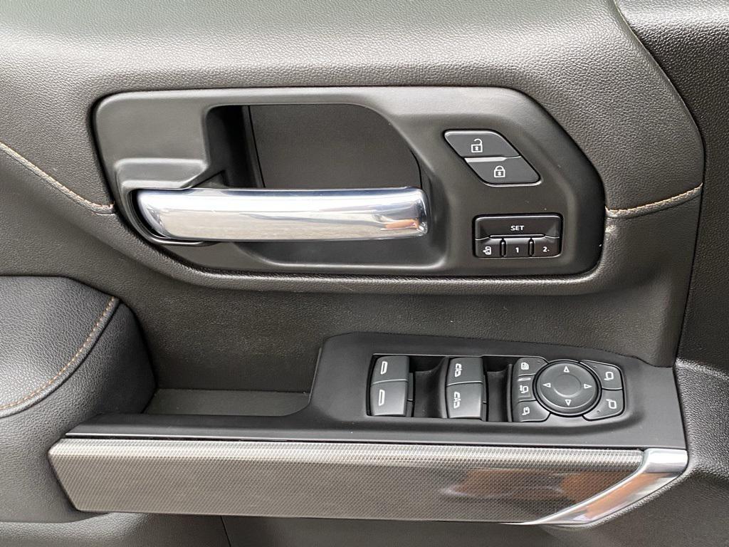 used 2023 GMC Sierra 2500 car, priced at $58,189