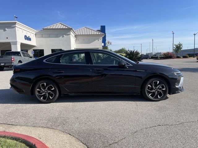 new 2024 Hyundai Sonata car, priced at $24,120