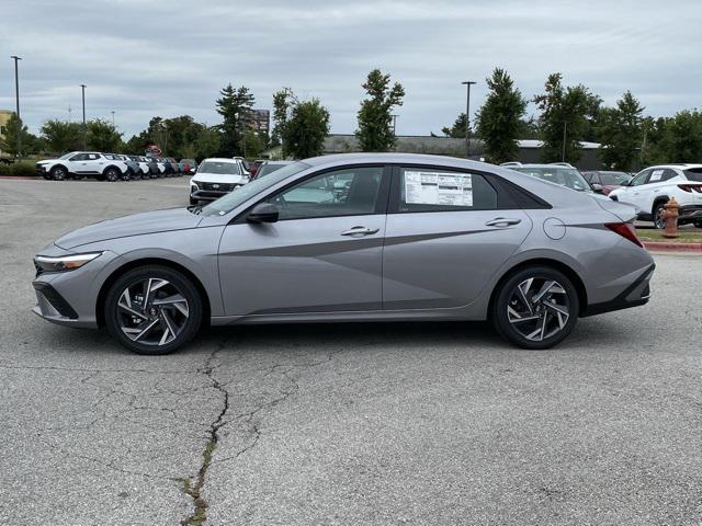new 2025 Hyundai ELANTRA HEV car, priced at $25,175