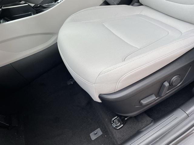 new 2025 Hyundai Tucson car, priced at $32,198