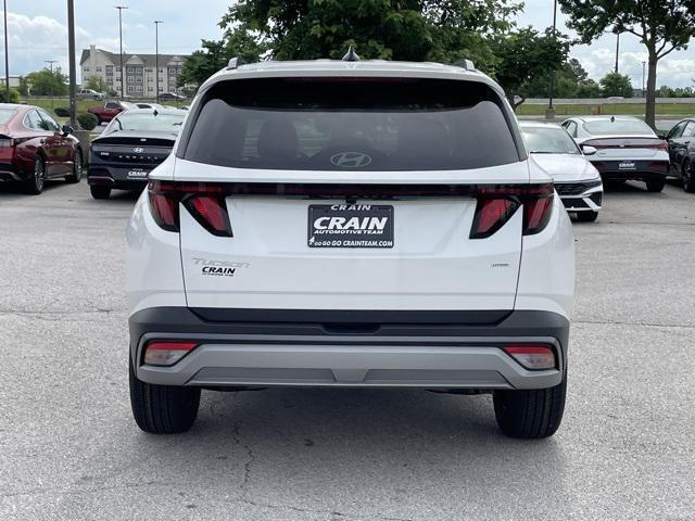 new 2025 Hyundai Tucson car, priced at $32,198