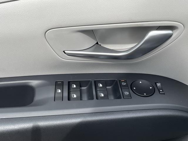 new 2025 Hyundai Tucson car, priced at $32,198