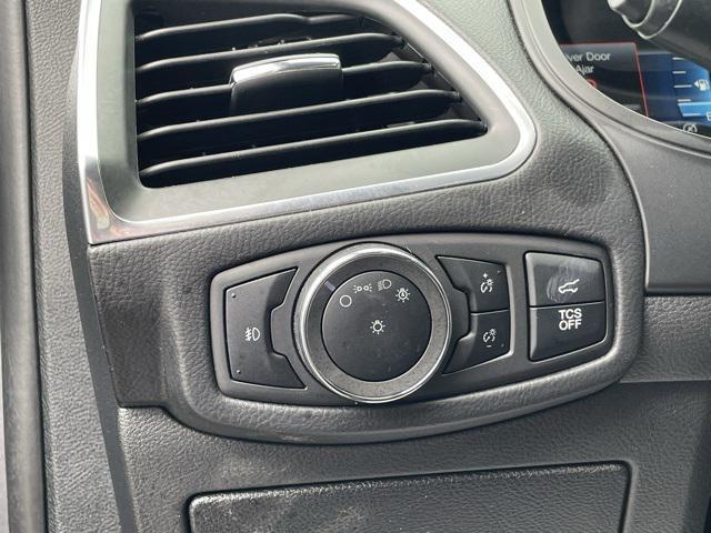 used 2024 Ford Edge car, priced at $28,889