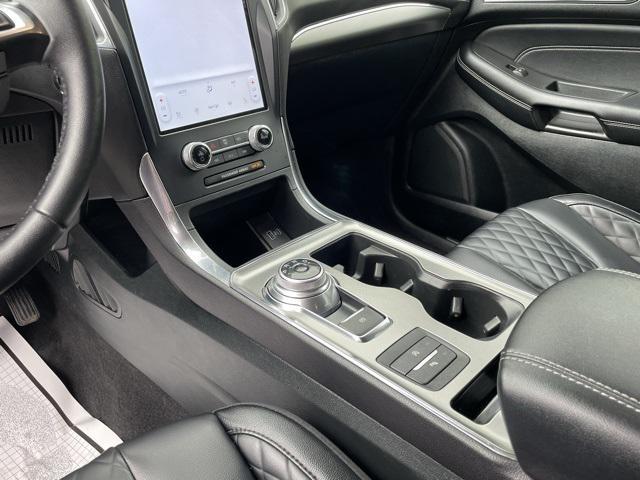 used 2024 Ford Edge car, priced at $28,889