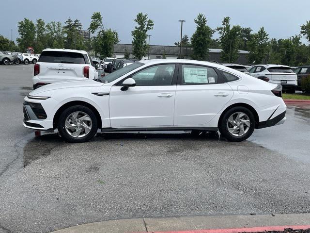 new 2025 Hyundai Sonata car, priced at $27,068
