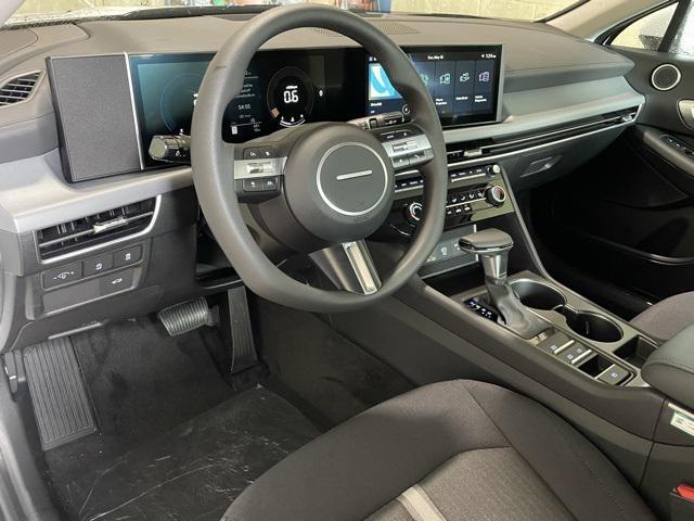 new 2025 Hyundai Sonata car, priced at $27,068