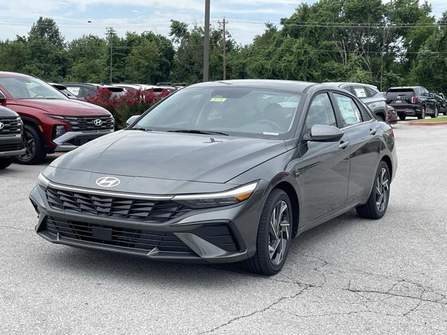 new 2025 Hyundai Elantra car, priced at $25,616
