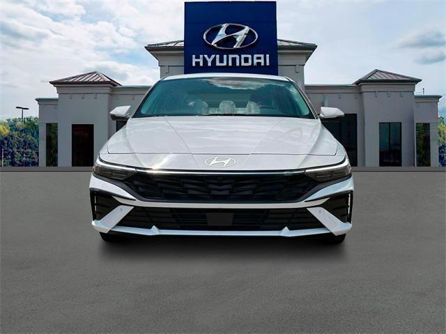 new 2024 Hyundai Elantra car, priced at $26,581