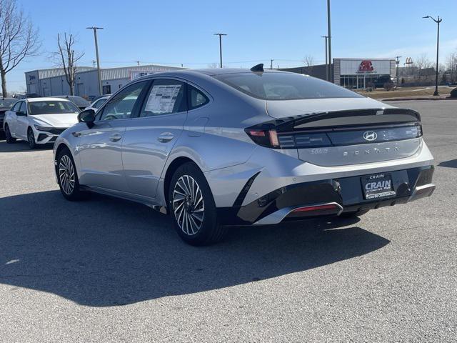 new 2024 Hyundai Sonata Hybrid car, priced at $35,179