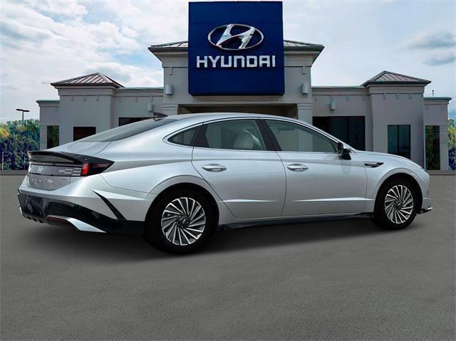 new 2024 Hyundai Sonata Hybrid car, priced at $36,179