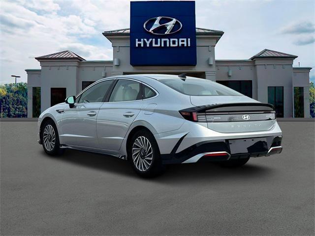 new 2024 Hyundai Sonata Hybrid car, priced at $36,179