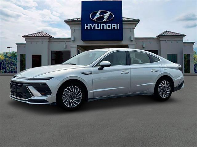 new 2024 Hyundai Sonata Hybrid car, priced at $36,179